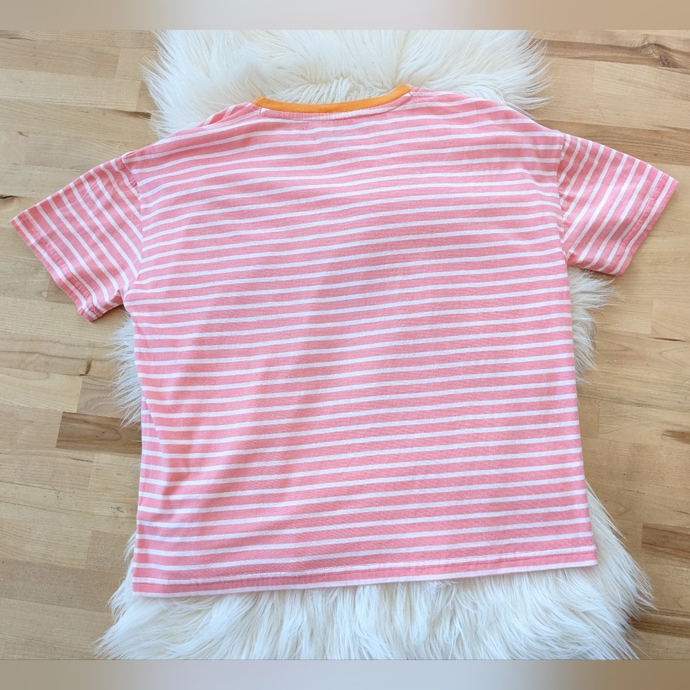 {Vineyard Vines} Girls Boxy Whale Patch T-Shirt - Picture 2 of 3